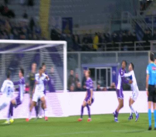 欧洲杯首位,女足球裁判,弗拉帕特惊,乐竞体育官网,LEJIN,Sports,足球直播,篮球赛事,体育高清,NBA直播