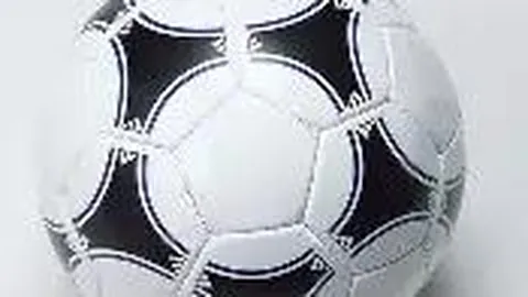 意甲对决：卡利亚里对阵萨索洛